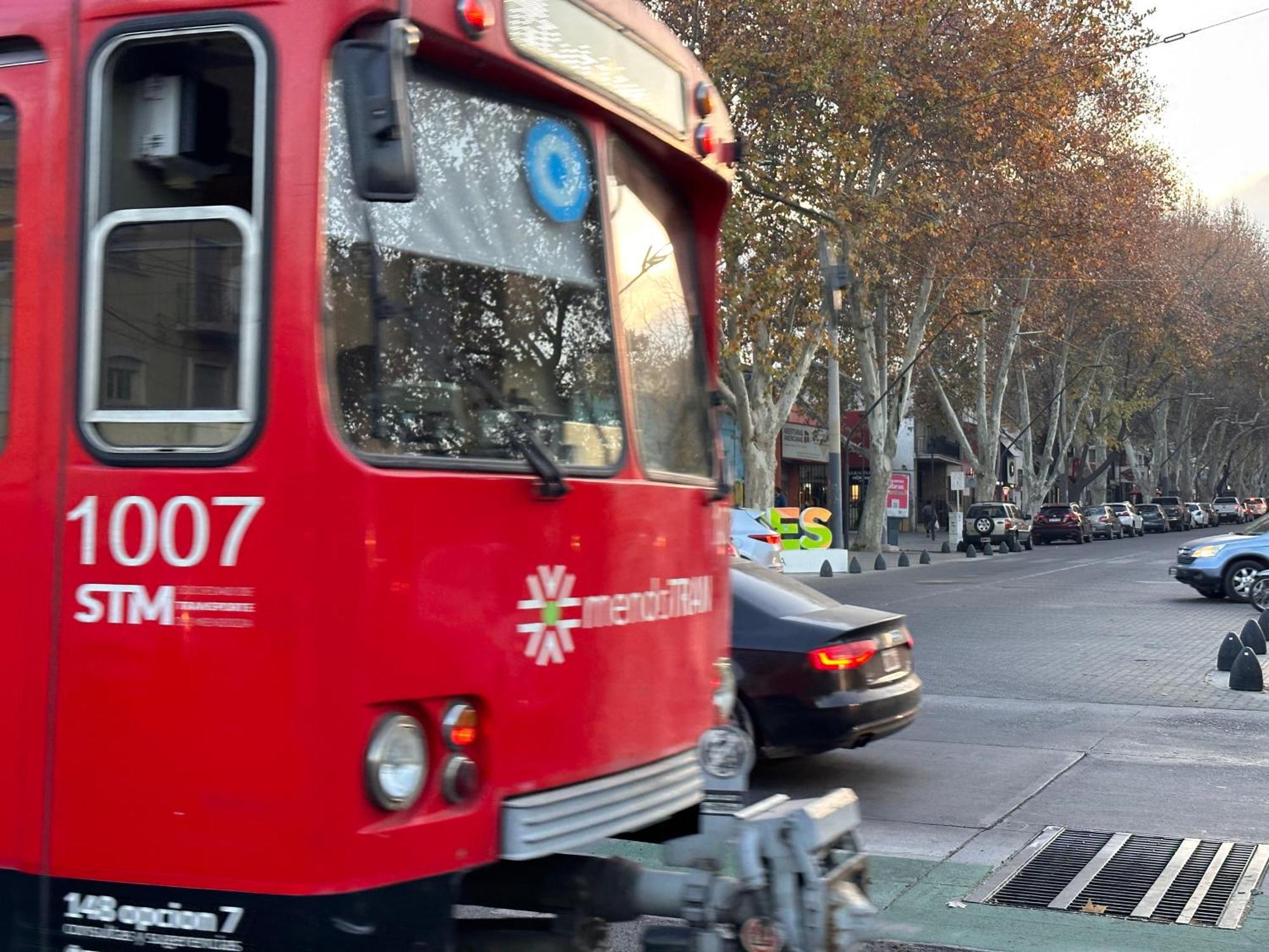 Departamento En Calle Aristides, Mejor Zona Turistica 门多萨 外观 照片